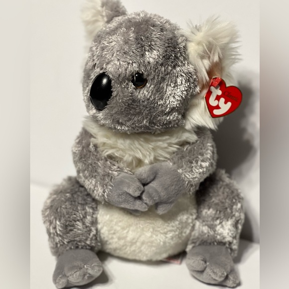 Classic Ty Outback Plush Kola Bear new with Tags - Picture 2 of 9